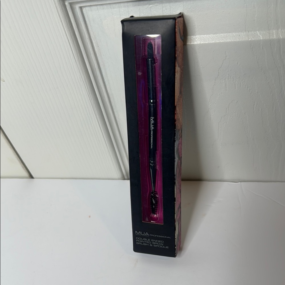 Professional Double Ended Brow Brush - Black